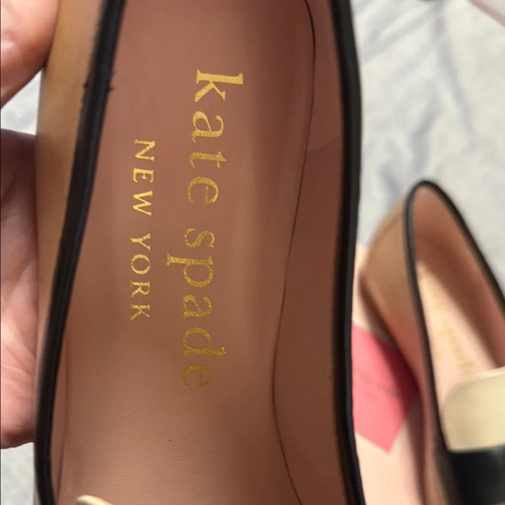 Kate Spade Cream and Black Flats for Effortless Elegance - Picture 4 of 9